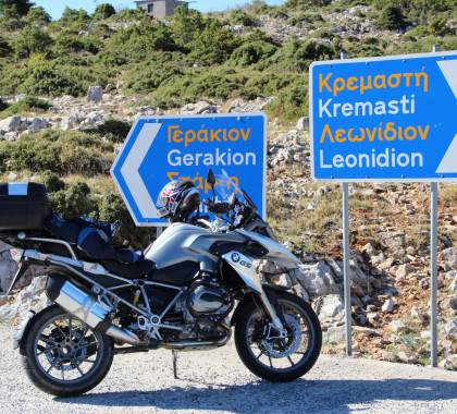 tour grecia in moto
