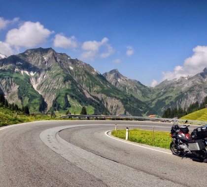 Tour de Motocicleta “O Topo dos Alpes”