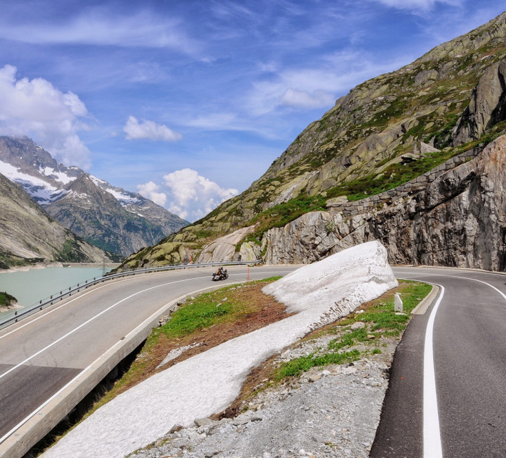 Ruta En Moto Cima de los Alpes