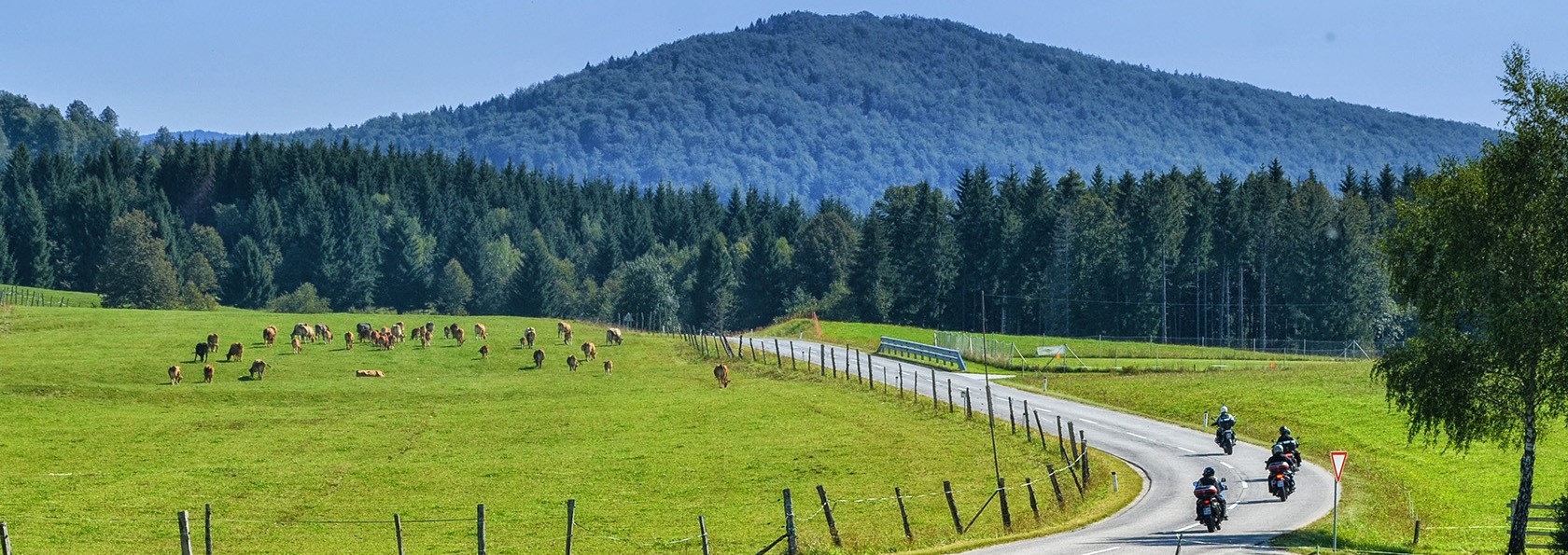 Ruta en moto Fin de semana larga ESLOVENIA auto-guiada